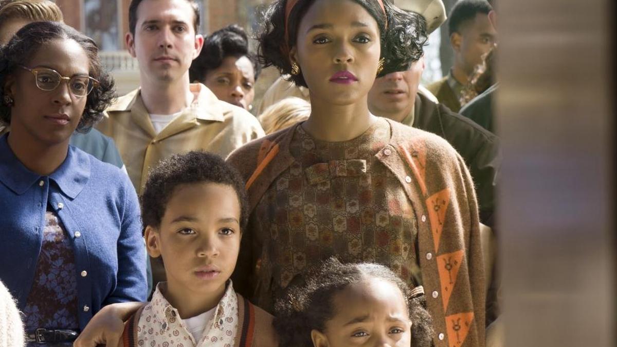 Janelle Monáe, center right, in ‘Hidden Figures.’
