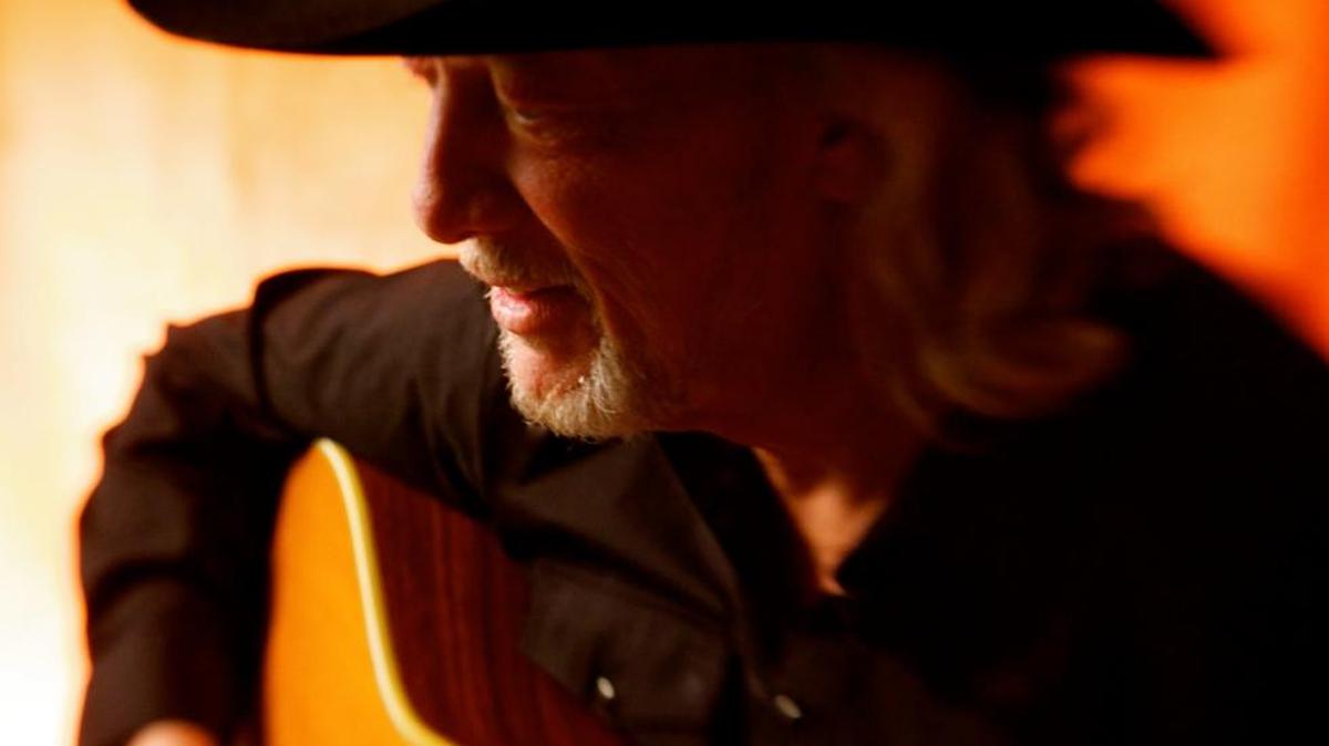Country singer John Anderson will perform an acoustic set Friday at the Island View Casino in Gulfport.