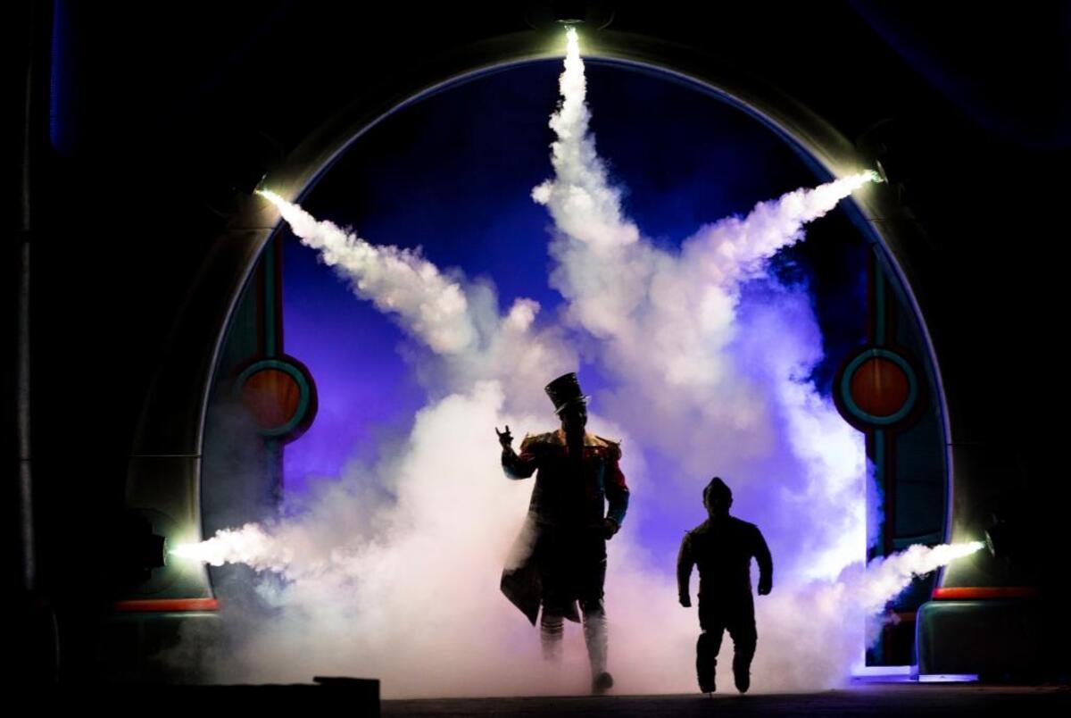 Johnathan Lee Iverson, left, the circus ringmaster, and Paulo Dos Santos, one of show's stars, open a performance of the Ringling Bros. and Barnum & Bailey circus in Washington, March 31, 2017. The 146-year-old circus will shut down May 21 after having failed to sufficiently dazzle the children of the smartphone age and to overcome opposition to having animals perform.