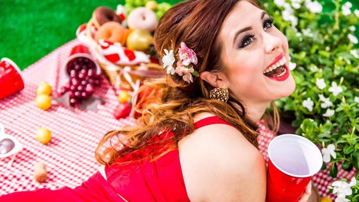 New Orleans musician Amanda Shaw will join Flow Tribe in closing out the Ocean Springs Live summer concert series on Saturday.
