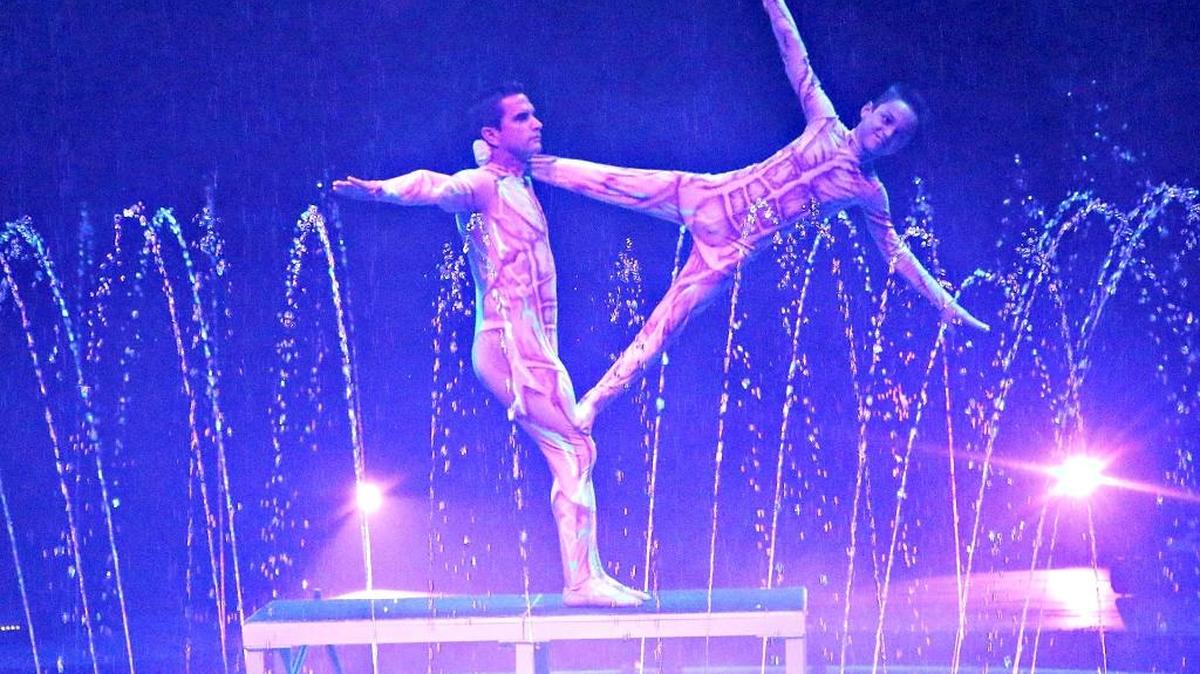 Cuban father and son Frank and Derick Diaz perform in Cirque Italia, a show that is coming to Gulfport Premium Outlets April 13-17.