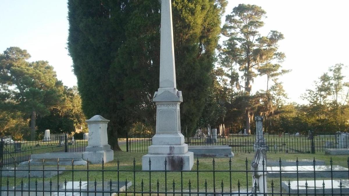 The Fifth Annual Historic Griffin Cemetery living history tour will be presented Oct. 21 in Moss Point.