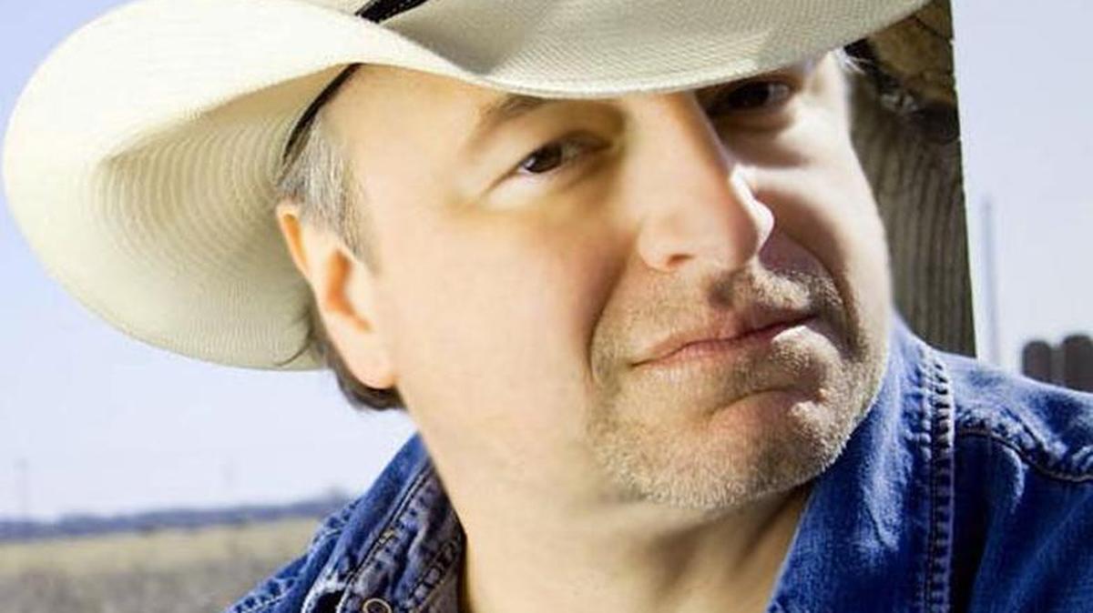 Mark Chesnutt returns to Biloxi with a Friday show at the Crawfish Music Festival.
