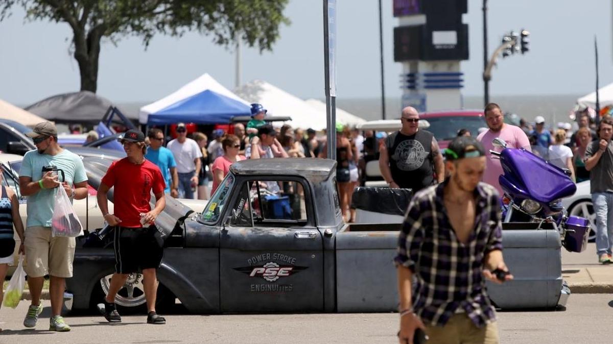 Hundreds gather at the Coast Coliseum in Biloxi for a past Scrapin the Coast.