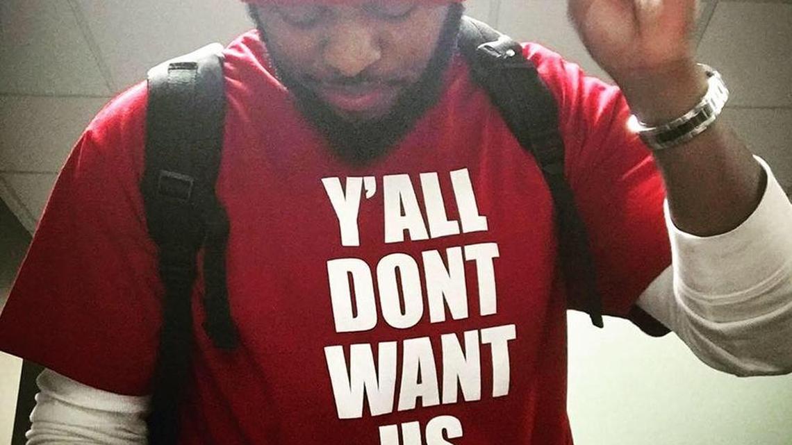 Jermaine ‘Funnymaine’ Johnson shows off his new Alabama T-shirt for the 2017 football season.