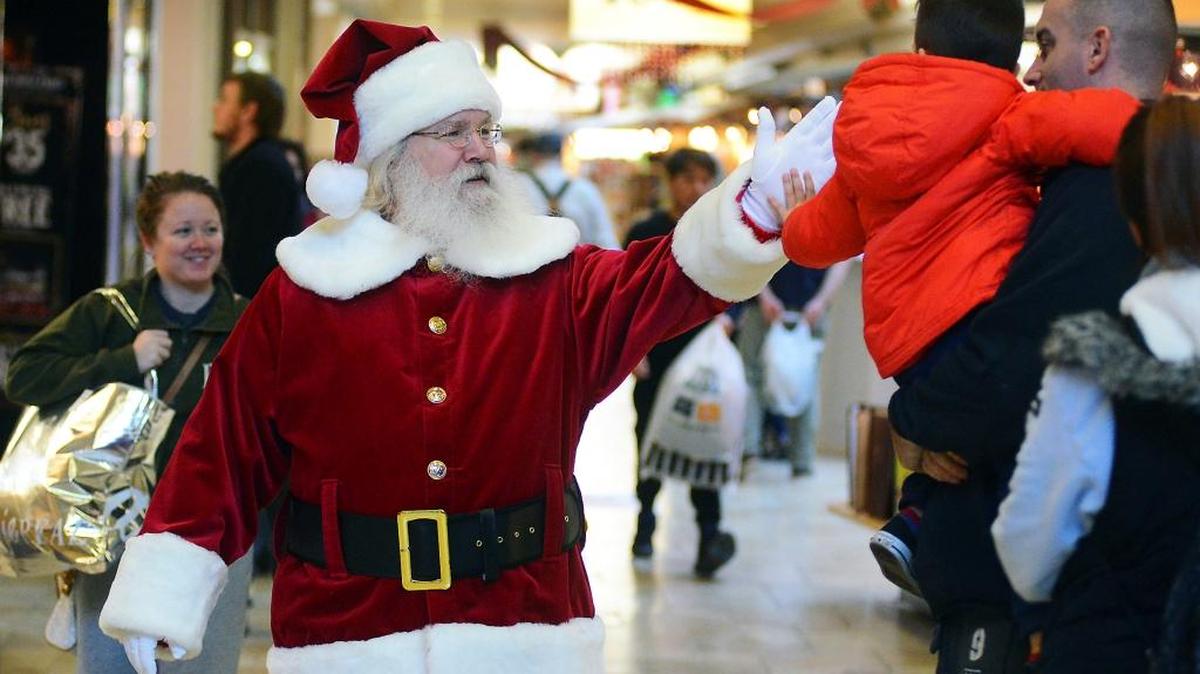 Santa Claus will be coming to town soon. Here are some Christmas albums that are perfect for the Mississippi Gulf Coast.