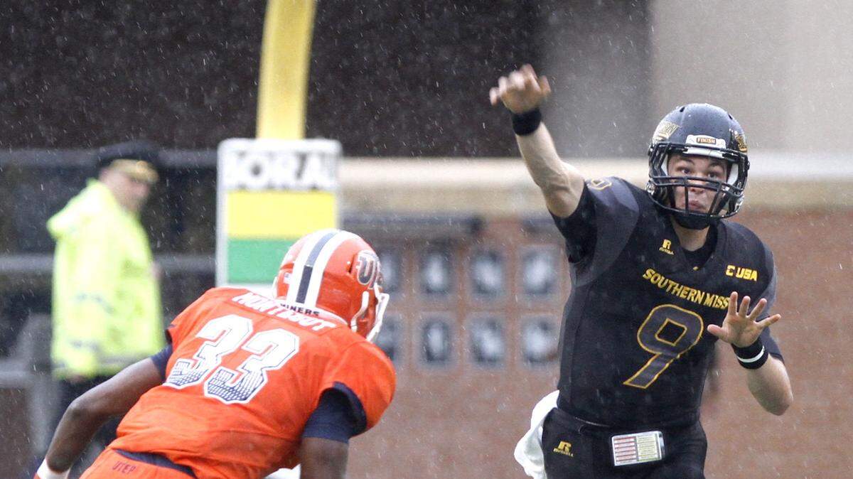 TIM ISBELL/SUN HERALDSouthern Miss quarterback Nick Mullens has been a big part of the Golden Eagles' turnaround in 2015.