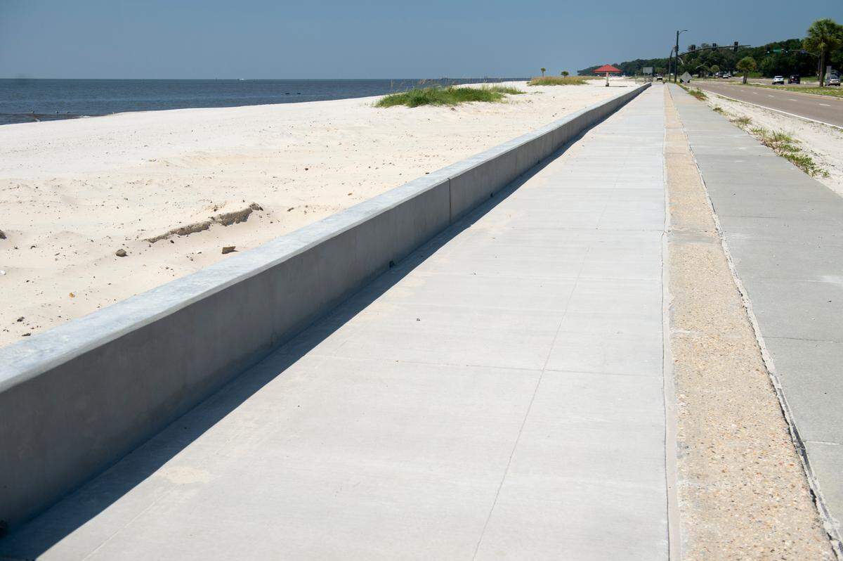 A section of already completed seawall and boardwalk on Highway 90 in Pass Christian on Wednesday, Aug. 21, 2024. The Pass Christian Board of Aldermen voted unanimously Tuesday night to stop construction of the seawall and boardwalk after citizens said it would ruin their view of the beach, limit beach access and complained that city leaders had not shared enough information with the public.