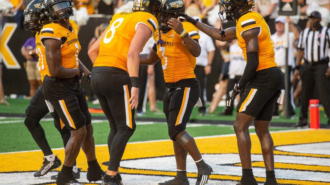 Clemson transfer Billy Wiles leads Southern Miss over Alcorn State to open season