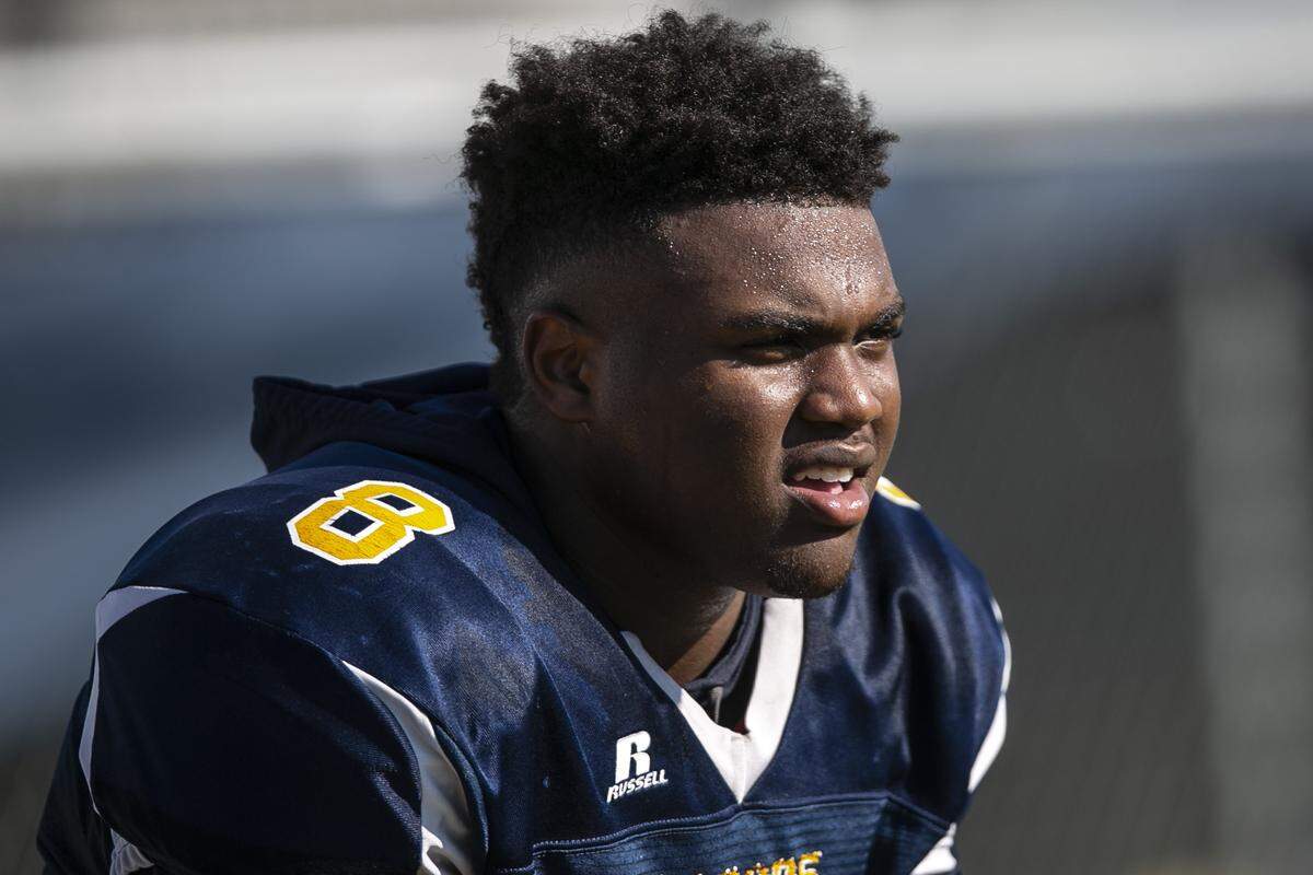 Gautier High School quarterback Kaden Irving during practice on Thursday, Sept. 9, 2021.