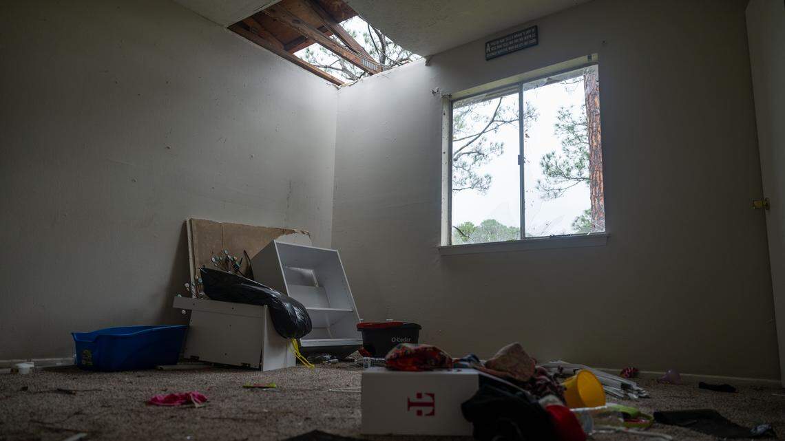 Two tornadoes strike South MS, leaving trail of damage in Gautier and Pascagoula