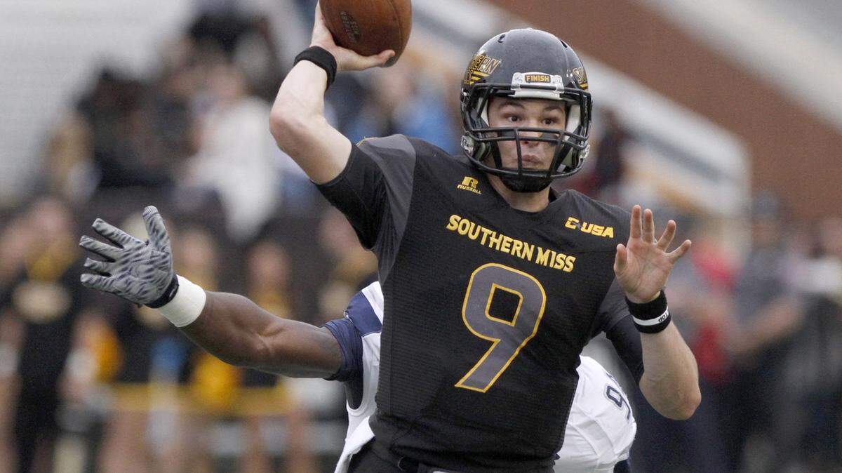 TIM ISBELL/SUN HERALD 
 Southern Miss QB Nick Mullens actually visited Western Kentucky before ultimately signing with the Golden Eagles. He'll face the Hilltoppers in the C-USA championship game on Saturday.