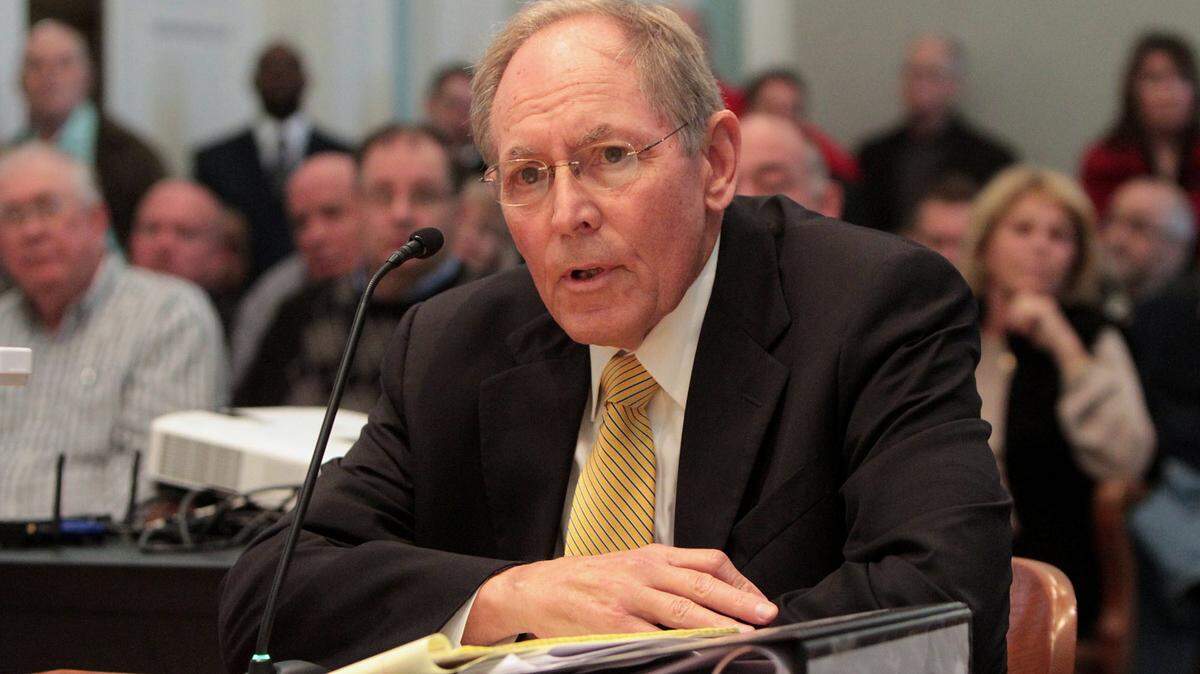 Ron Peresich speaks in favor of a bond issue to pay for a minor-league baseball stadium during a Biloxi City Council meeting on Tuesday Feb. 11, 2014.