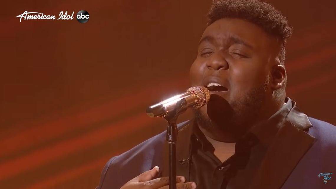 Georgia singer Willie Spence, 21, blew “American Idol” judges away with his soulful rendition of “Set Fire to the Rain” by Adele.
