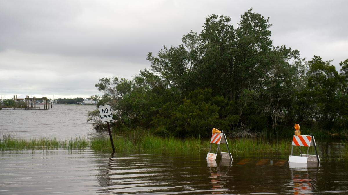 Flooding along Race Track Road in D’Iberville after Hurricane Francine on Thursday, Sept. 12, 2024