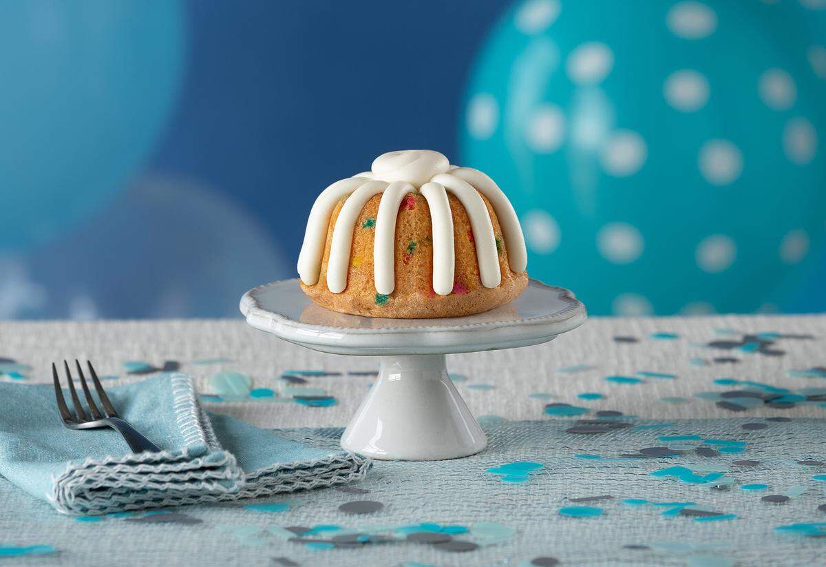 Nothing Bundt Cakes has its first South Mississippi location in Gulfport and another shop is opening soon. 