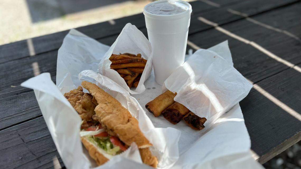 Coastin’ on a budget: Making $20 stretch at a popular South MS restaurant