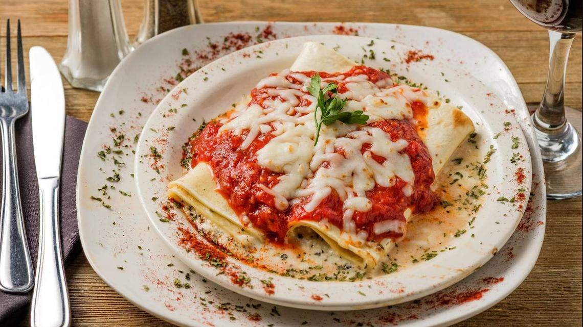 Classic Coast restaurant closing after 30 years. Here’s the last chance to get a meal