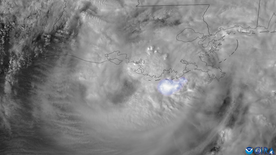 Francine makes landfall as Category 2 hurricane in LA. South MS braces for wind, surge