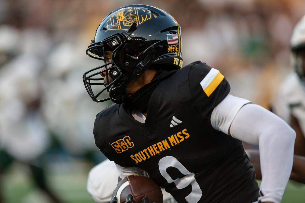 Southern Miss Golden Eagles wide receiver Larry Simmons (9) runs the ball during a game between Southern Miss and Southeastern Louisiana at M.M. Roberts Stadium in Hattiesburg on Saturday, Sept. 7, 2024.