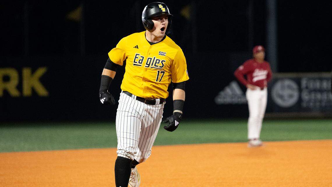 Southern Miss continues torrid start, run-rules Alabama for 7th straight win
