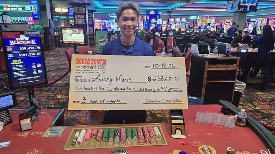 South MS player puts down a $5 side bet to win huge payout at Biloxi casino