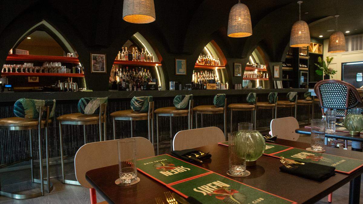 The bar and the seating area at Siren Social Club inside Hotel Vela in Gulfport on Thursday, Oct. 31, 2024.