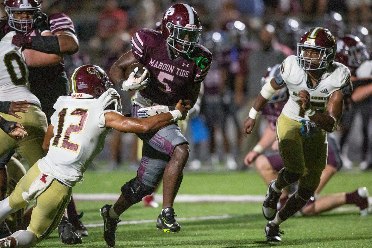 Picayune’s Triston Cooper runs the ball during a game between George County and Picayune at Lee-Triplett Stadium in Picayune on Friday, Nov. 1, 2024.