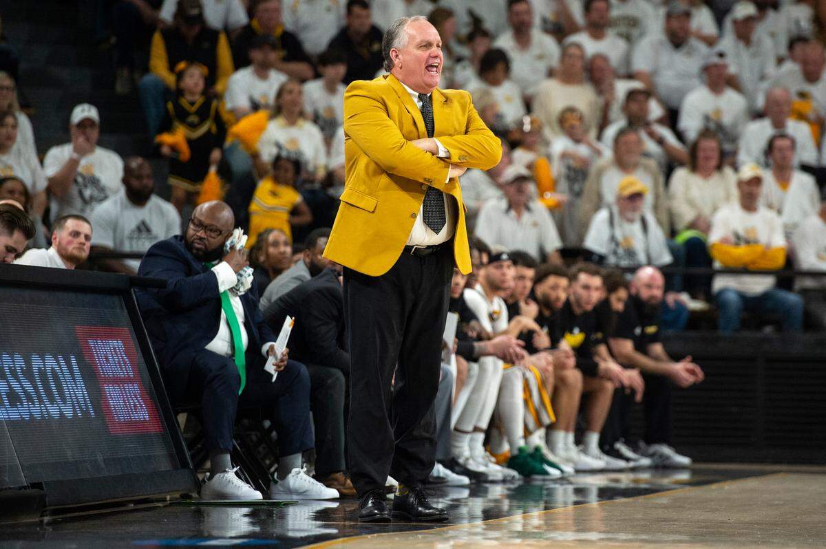 Southern Miss Head Coach Jay Ladner yells from the sidelines during a game against Louisiana-Lafayette at Reed Green Coliseum on Thursday, Feb. 9, 2023.