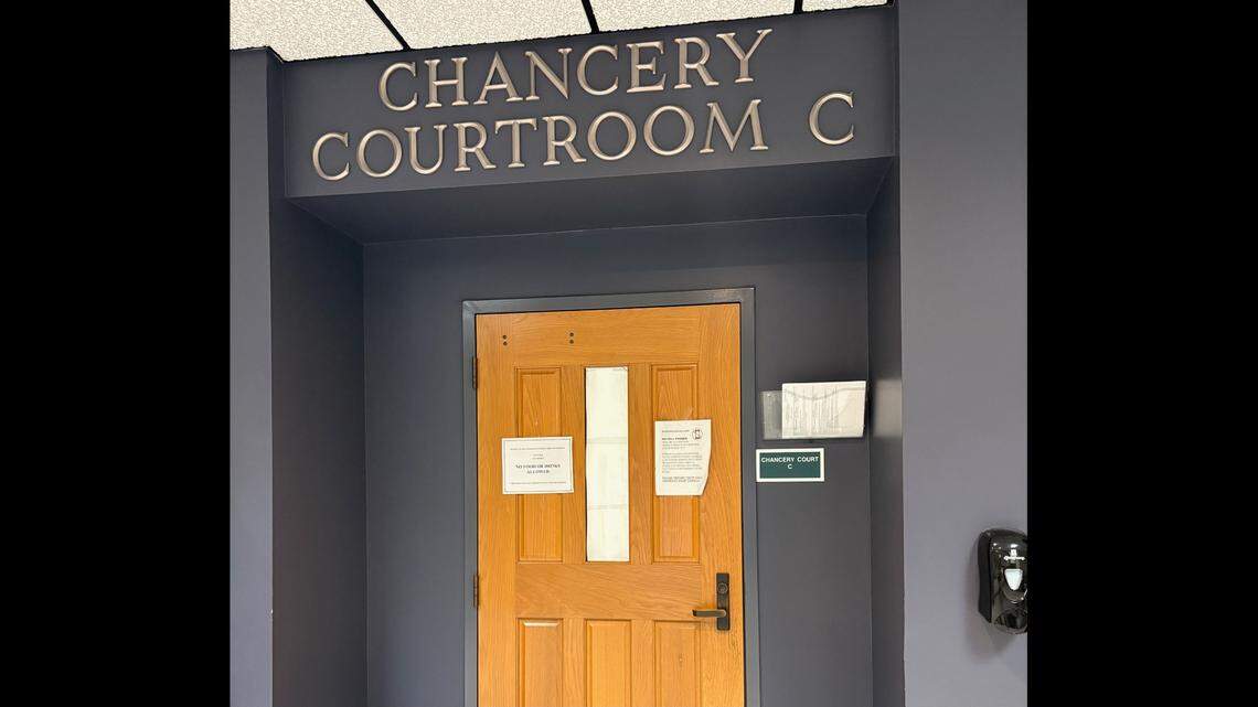 Judge holds secret hearing in business fight over uninsured motorist enforcement