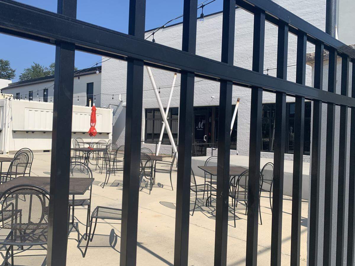 Martinis Biloxi had a large outdoor area for drinks and entertainment, close to Keesler stadium.