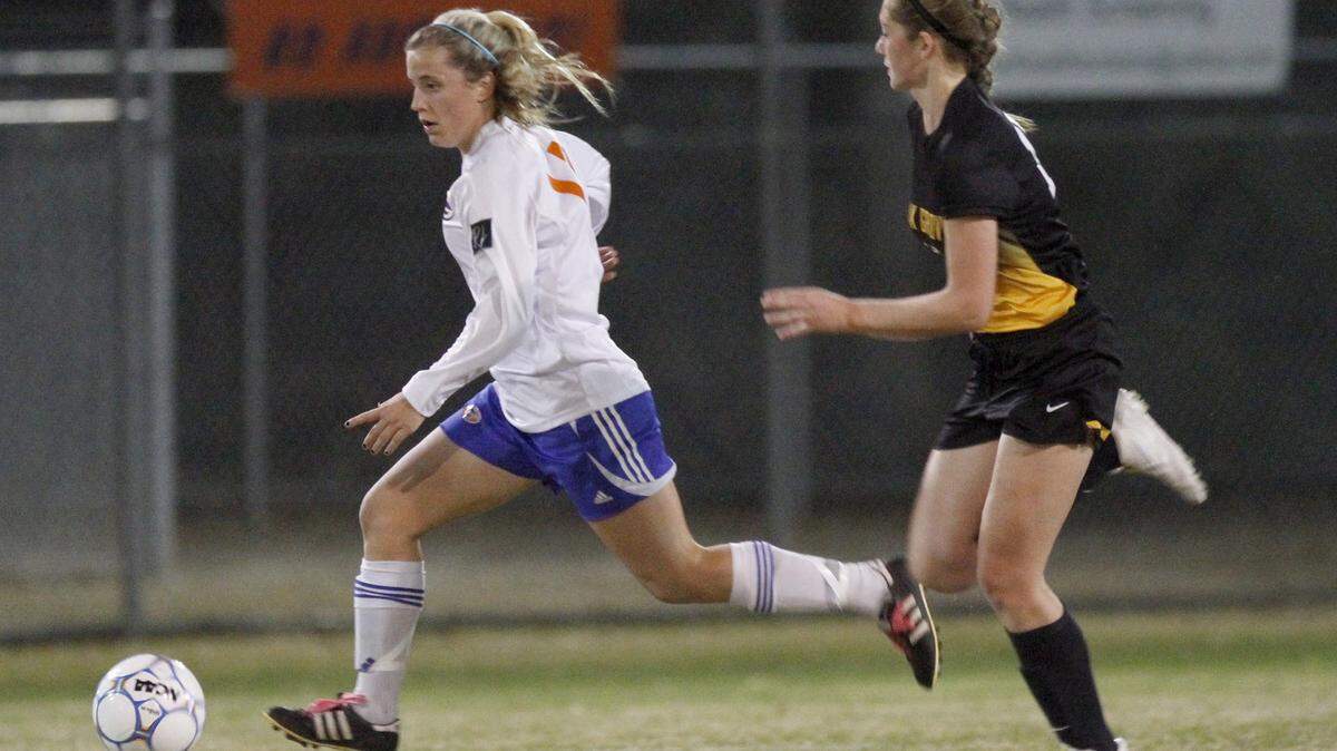 TIM ISBELL/SUN HERALD 
 Gulfport's Alexis Arnoult scored 30 goals as a freshman last season. The Lady Admirals will look for her to pace the offense again this season.