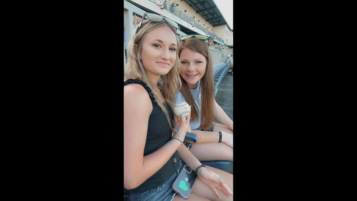 Chloe Taylor and Baleigh Bowlin