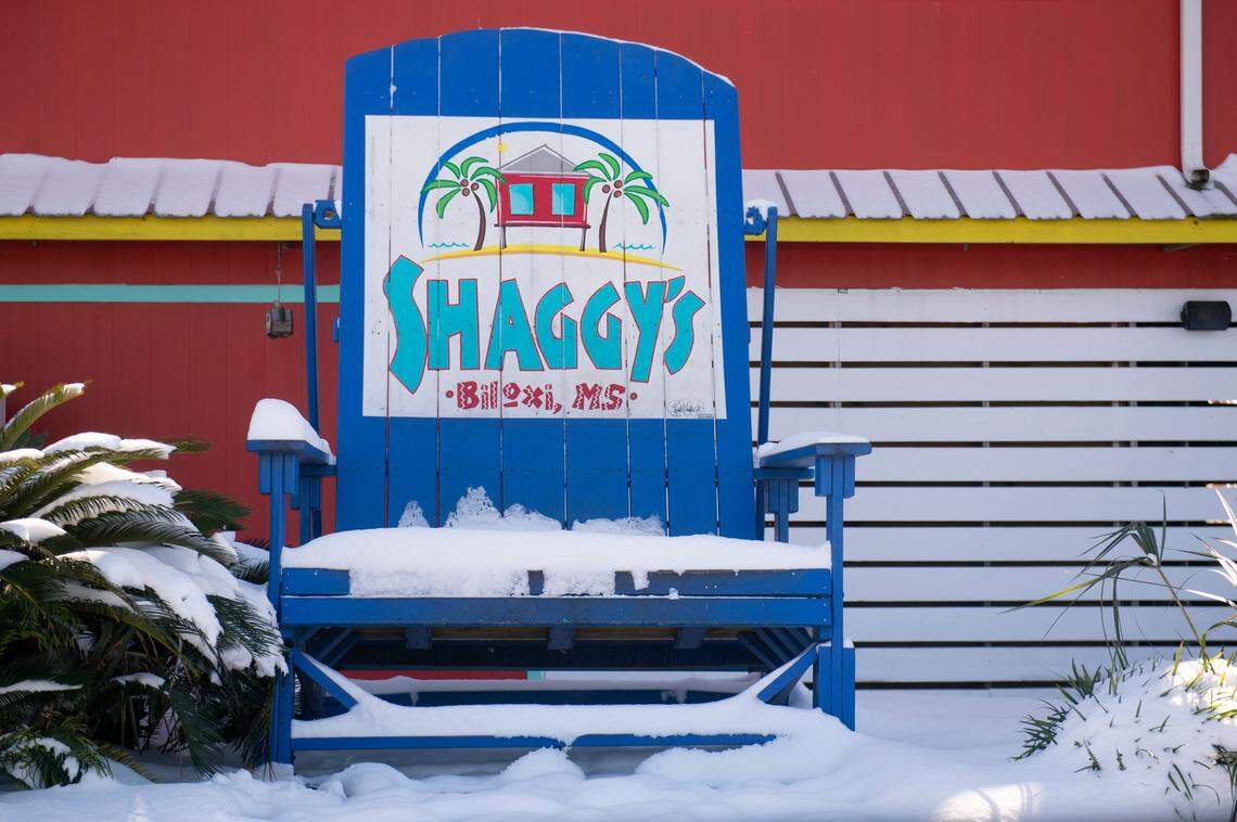The giant beach chair at Shaggy’s in Biloxi has an unusual visitor Wednesday, Jan. 22, 2025: snow.