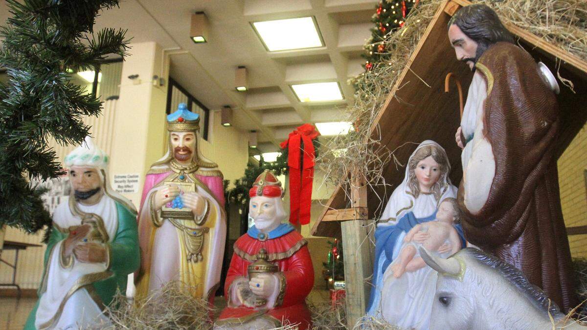 JOHN FITZHUGH/SUN HERALDHarrison County Supervisors voted on Monday to keep a Nativity display in the county courthouse in Gulfport despite the objections of the American Humanist Association.