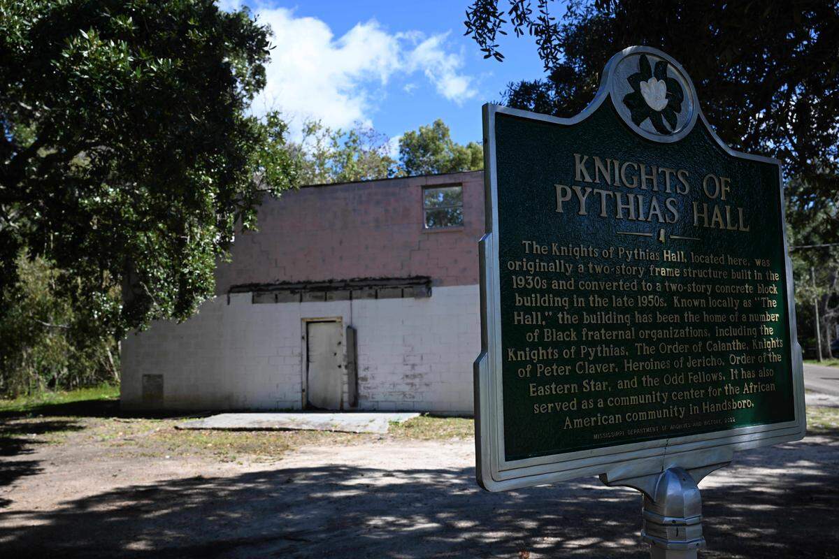 The Knights of Pythias Hall on Tegarden Road in Gulfport on Wednesday, Oct. 29, 2025.