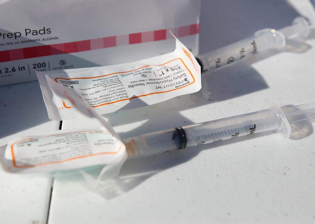 Coastal Family Health Clinic held its first drive-up appointments for Mississippians 75 or older to be given the Moderna COVID-19 vaccine.