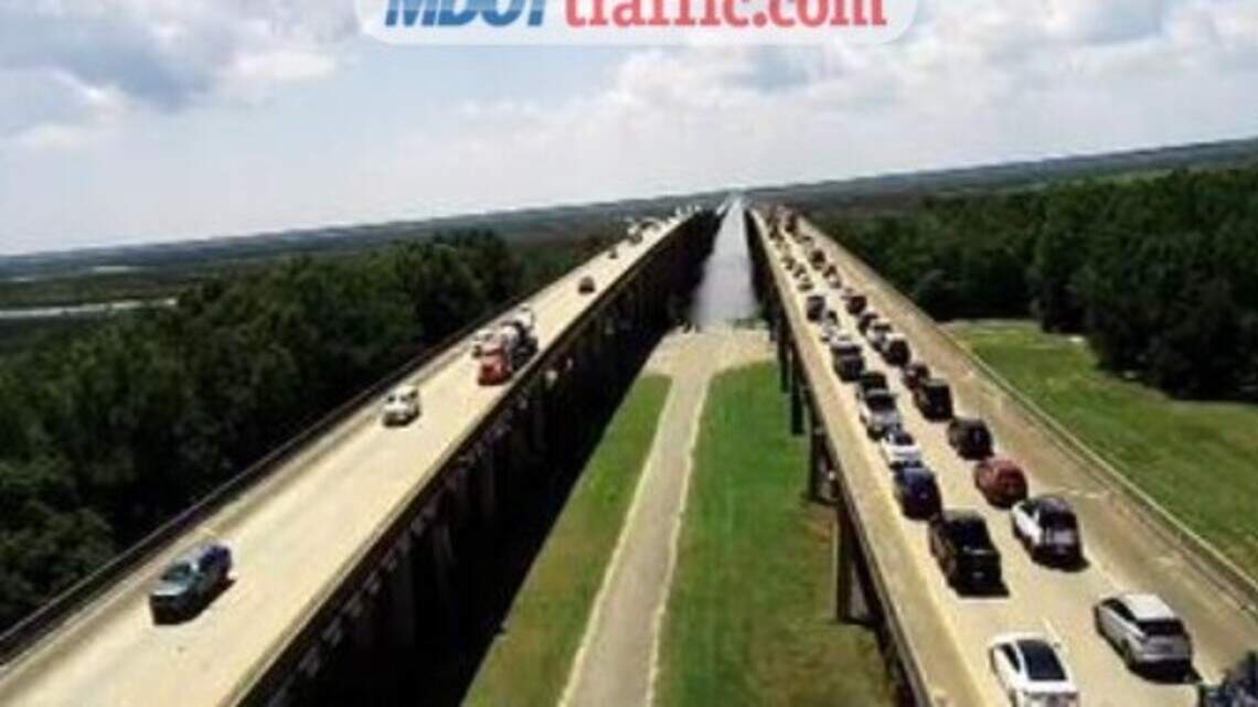Update: All lanes reopened after vehicle fire closed I-10 westbound in South MS