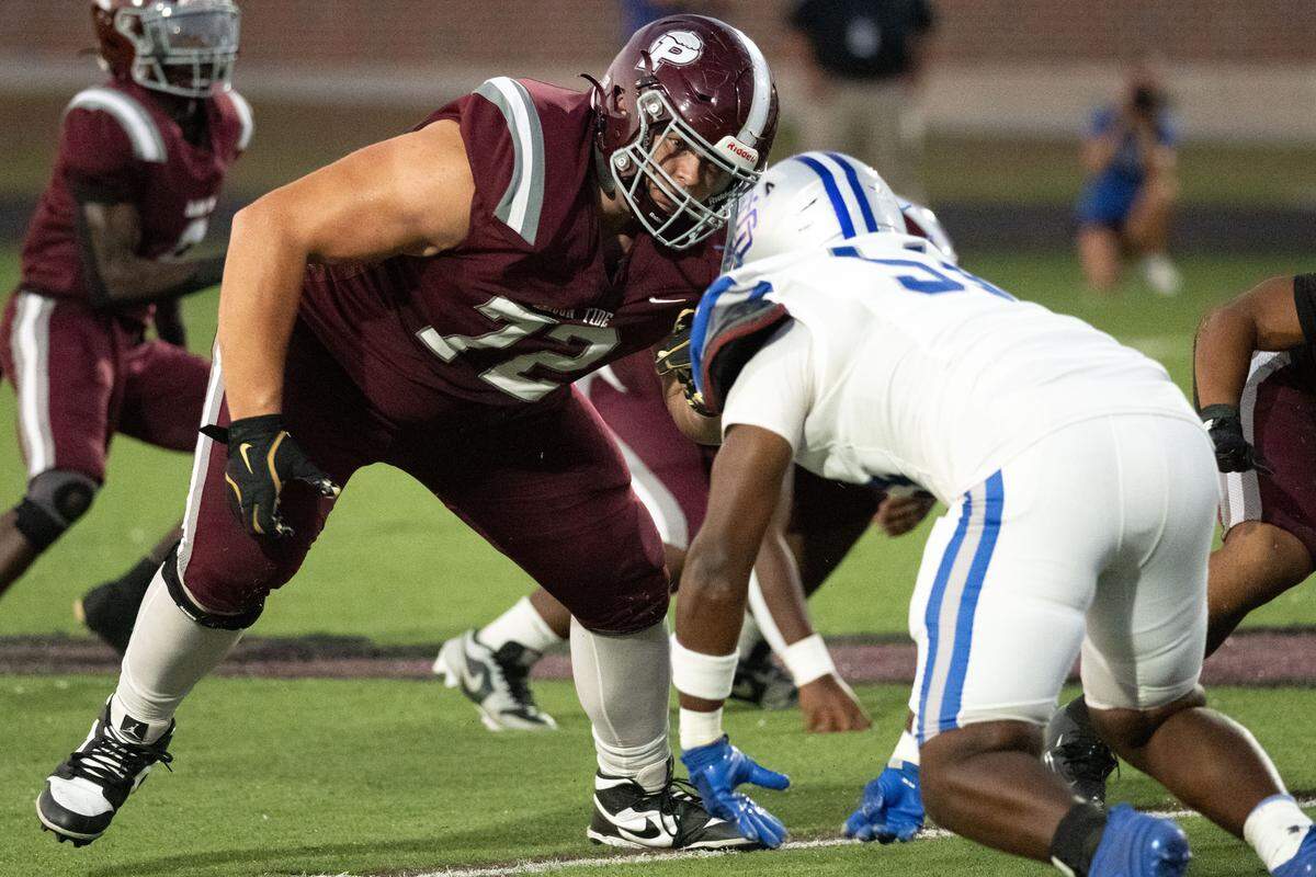 Picayune Memorial offensive tackle Mitchell Smith (72) kicks steps into pass protection during a football game at Picayune Memorial High School on Friday, Sept. 19, 2025.  Ocean Springs won the game 56-42.