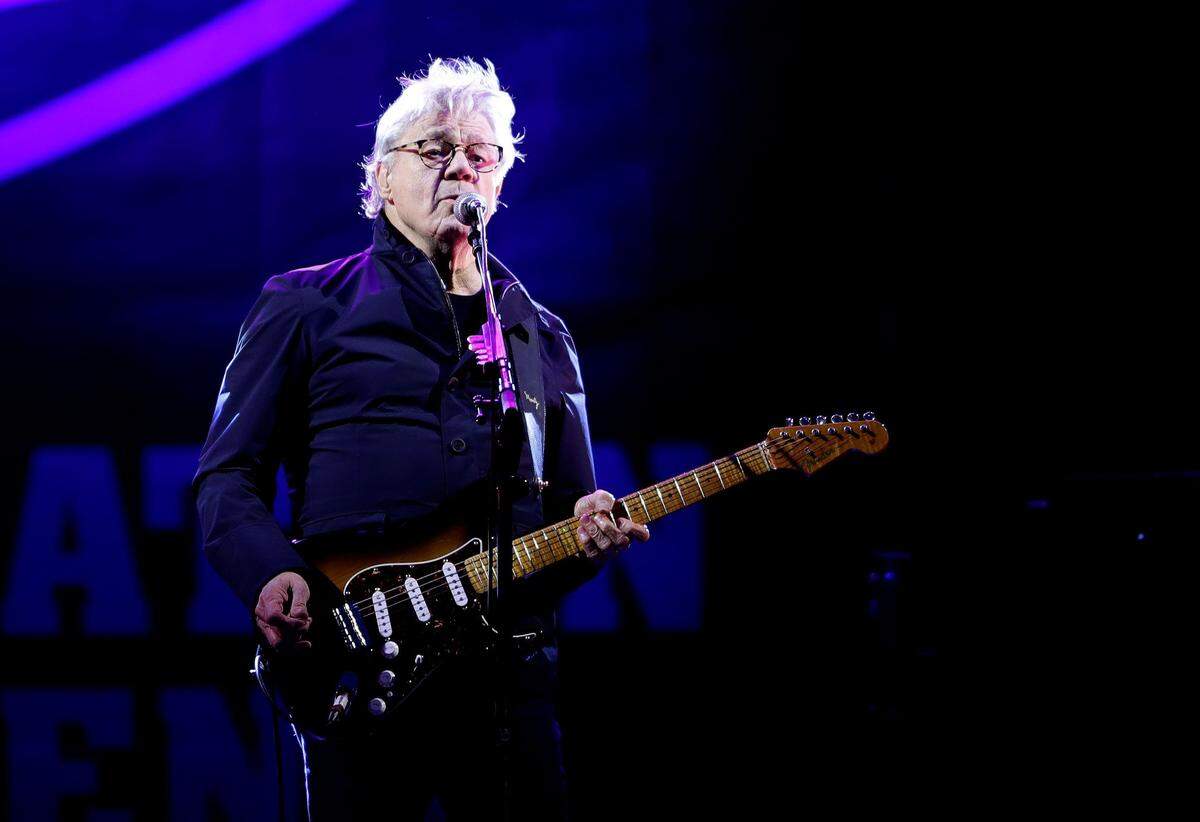 The Steve Miller Band performed Sept. 8, 2018 outside Lambeau Field to kick off the start of the Green Bay Packers 100th season.Gpg Stevemiller 090818 Sk257
