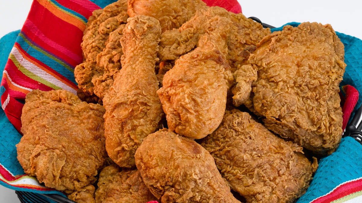 Ranch chicken is one idea for a picnic.
