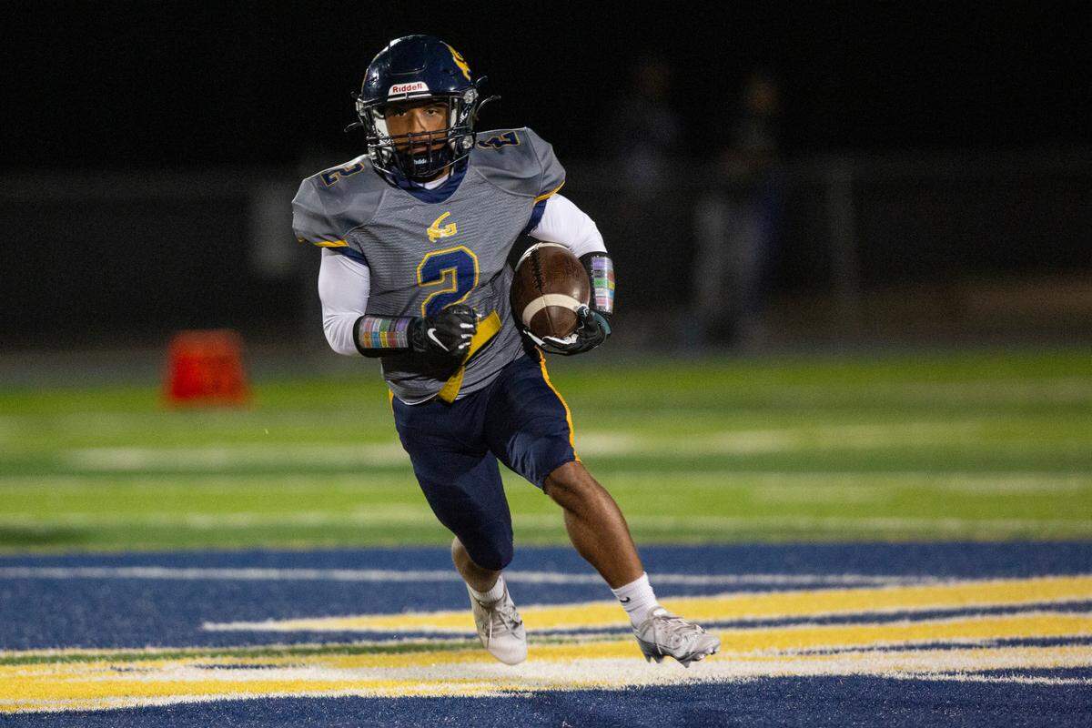 Gautier wide receiver Kasin Thomas runs the ball during a 5A playoff game between Gautier and Natchez at Gautier High School on Friday, Nov. 15, 2024.