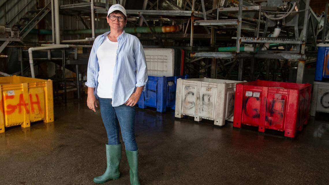 Imported seafood is killing a MS Coast industry. Could truth in restaurant menus help?