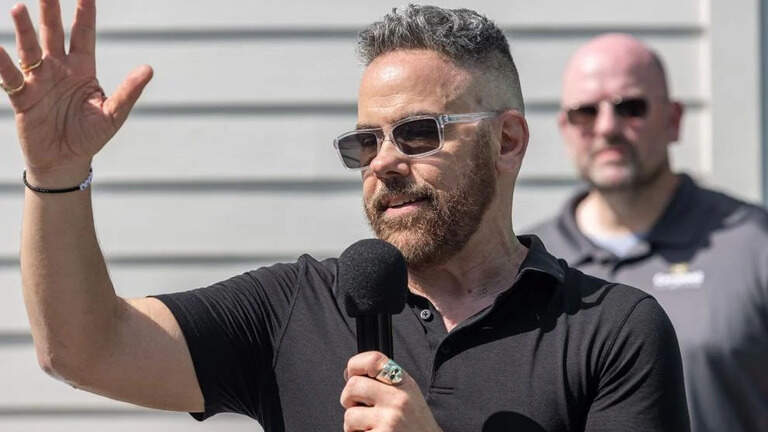 Famous storm chaser finds peace amid the chaos in his Mississippi Coast home