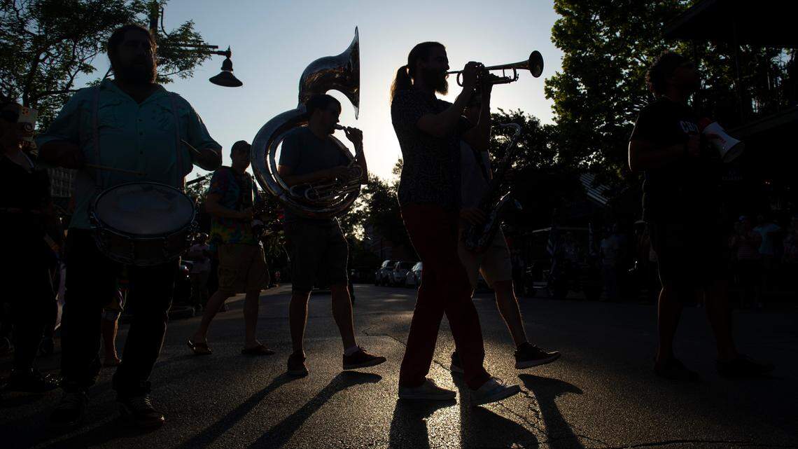 ‘A good rooster.’ Carl, the charismatic fowl, gets second line funeral in Ocean Springs