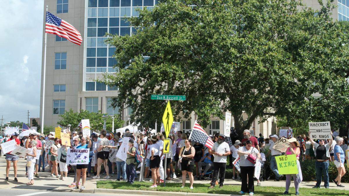 An estimated crowd of 500 turned out for a No Kings rally in Gulfport in June, one of more than 2,000 held across the country.