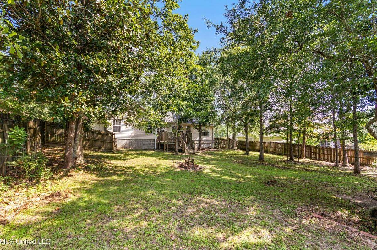 11193 Karli Lane, Biloxi, MS 39532
