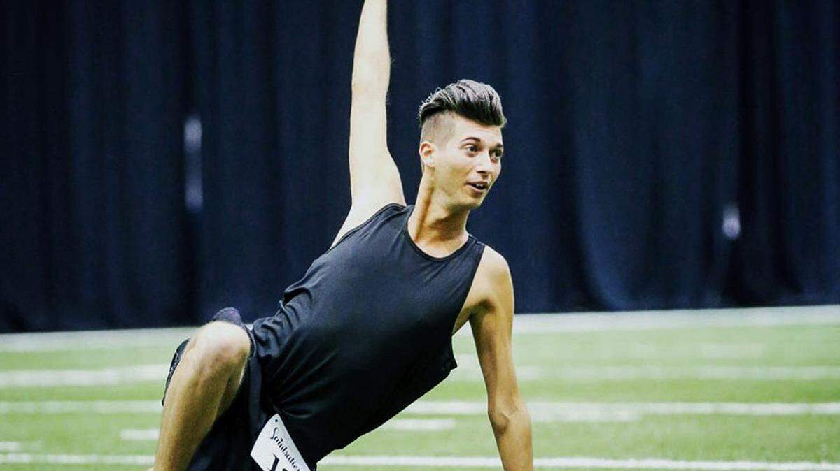 Jesse Hernandez during Saintsation tryouts on April 20, 2018.