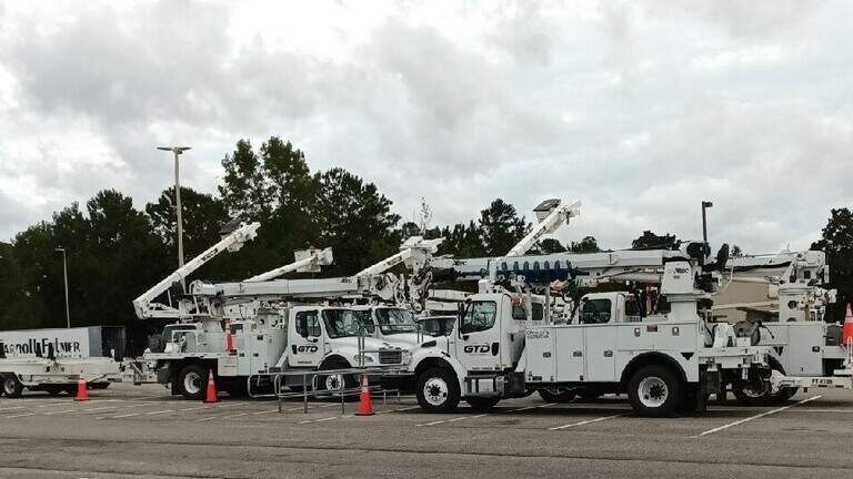 Live updates: Road closures and power outages on MS Coast as Isaias nears landfall
