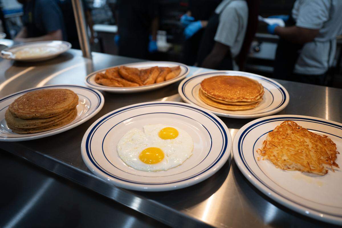 Breakfast can be fast or healthy or indulgent at The Downtowner in Gulfport.